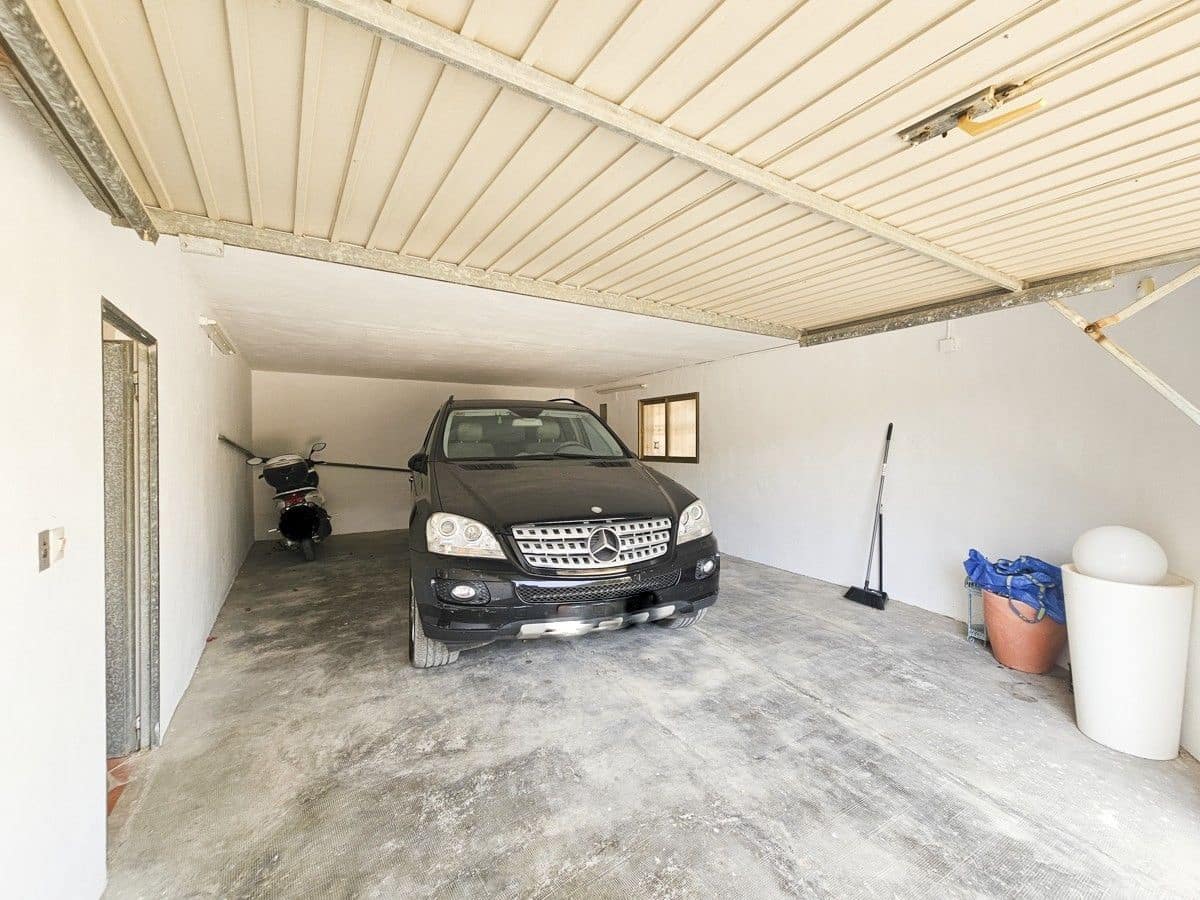7 bedroom Villa for sale in Altea with pool garage - € 1,590,000 (Ref: 10135613)
