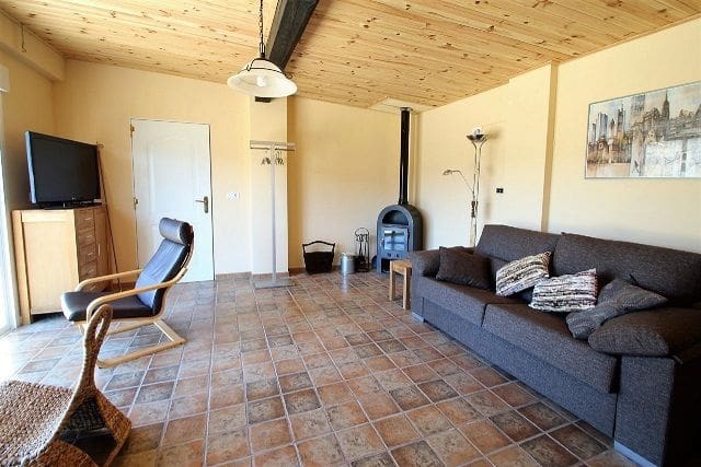 3 soveværelse Villa til salg i Confrides med garage - € 295.000 (Ref: 4380583)