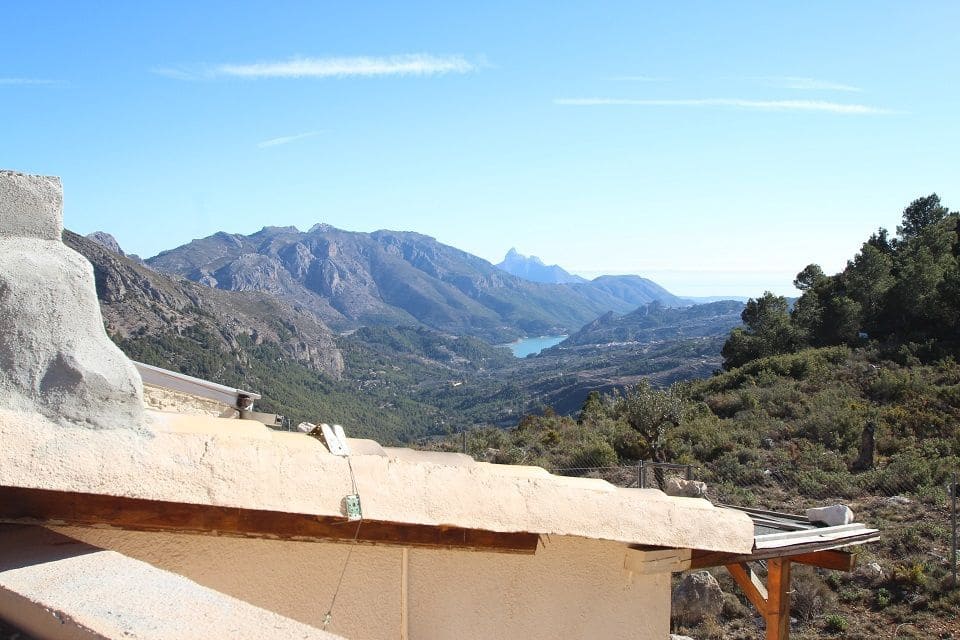 3 soveværelse Villa til salg i Confrides med garage - € 295.000 (Ref: 4380583)