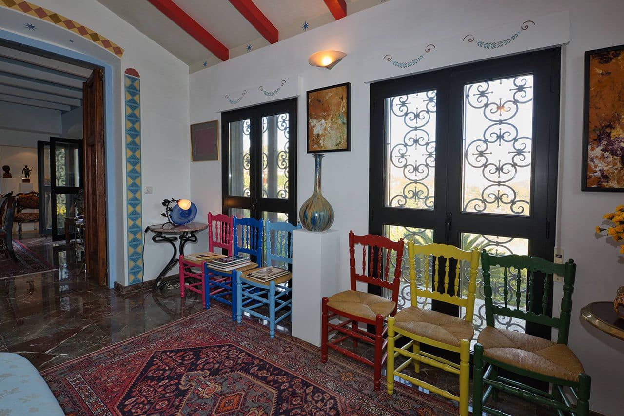 3 bedroom Villa for sale in Guadalest with garage - € 530,000 (Ref: 4380587)