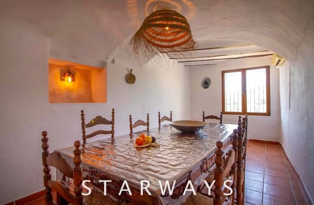 4 slaapkamer Huis te koop in Polop met zwembad - € 550.000 (Ref: 6929065)