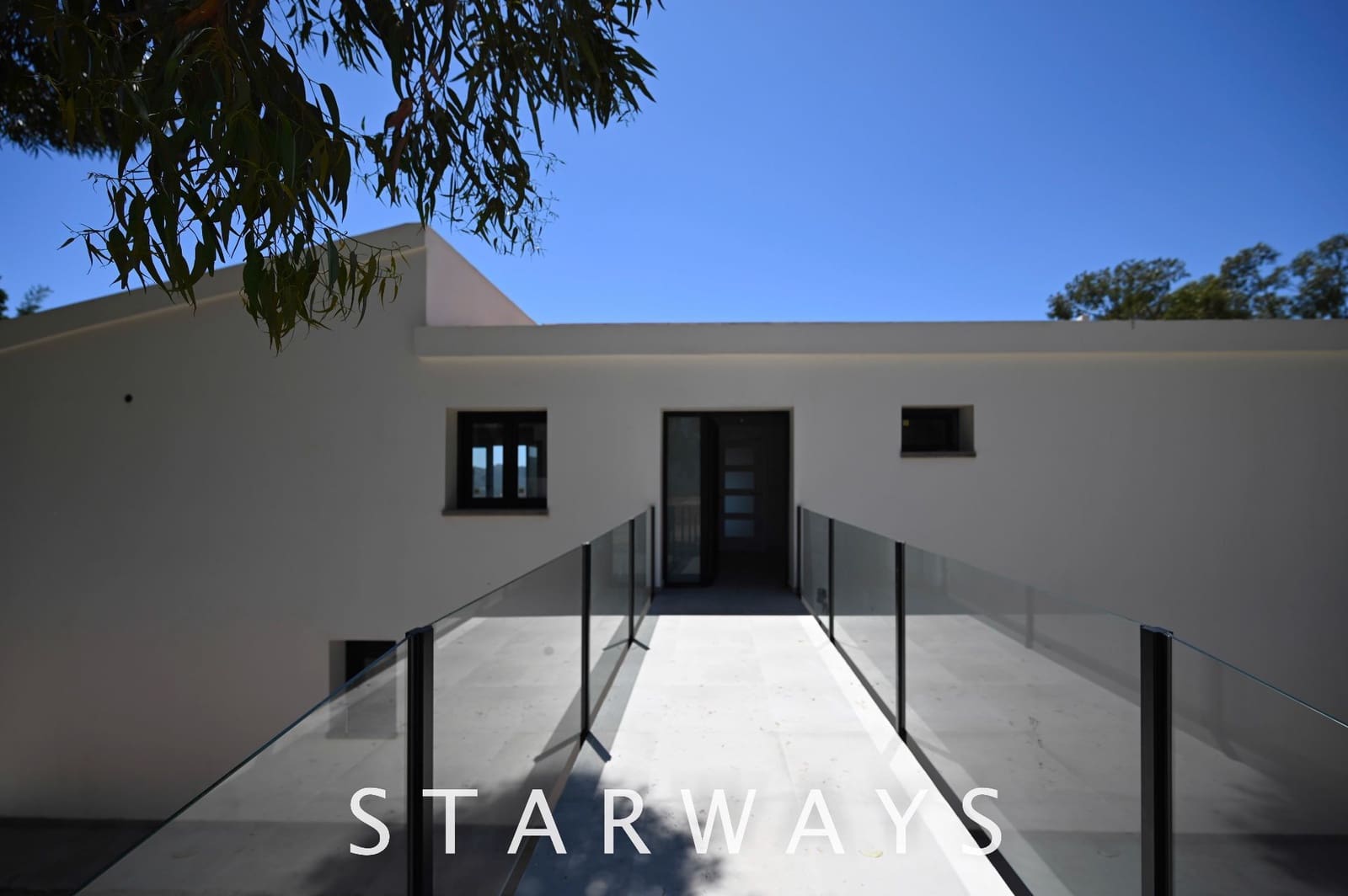 4 bedroom Villa for sale in Altea with pool garage - € 875,000 (Ref: 6983121)