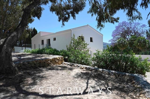 4 quarto Moradia para venda em Altea com piscina garagem - 875 000 € (Ref: 6983121)