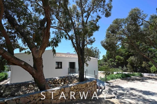 4 quarto Moradia para venda em Altea com piscina garagem - 875 000 € (Ref: 6983121)