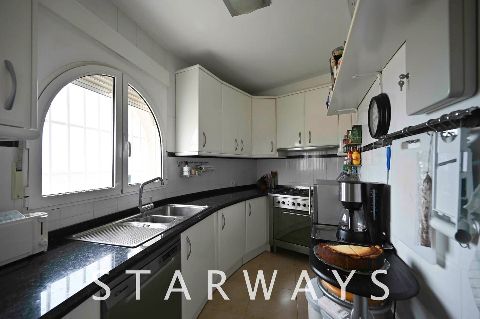 Chalet de 3 habitaciones en La Villajoyosa / Vila Joiosa en venta con piscina garaje - 649.000 € (Ref: 7153902)