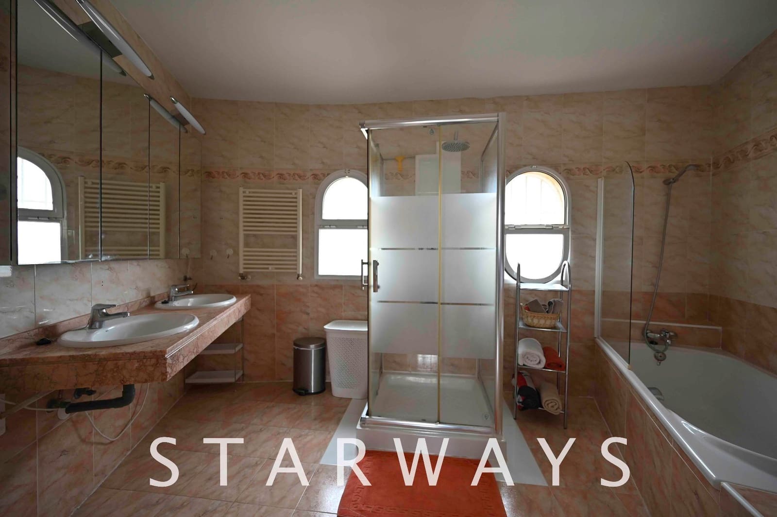 Chalet de 3 habitaciones en La Villajoyosa / Vila Joiosa en venta con piscina garaje - 649.000 € (Ref: 7153902)