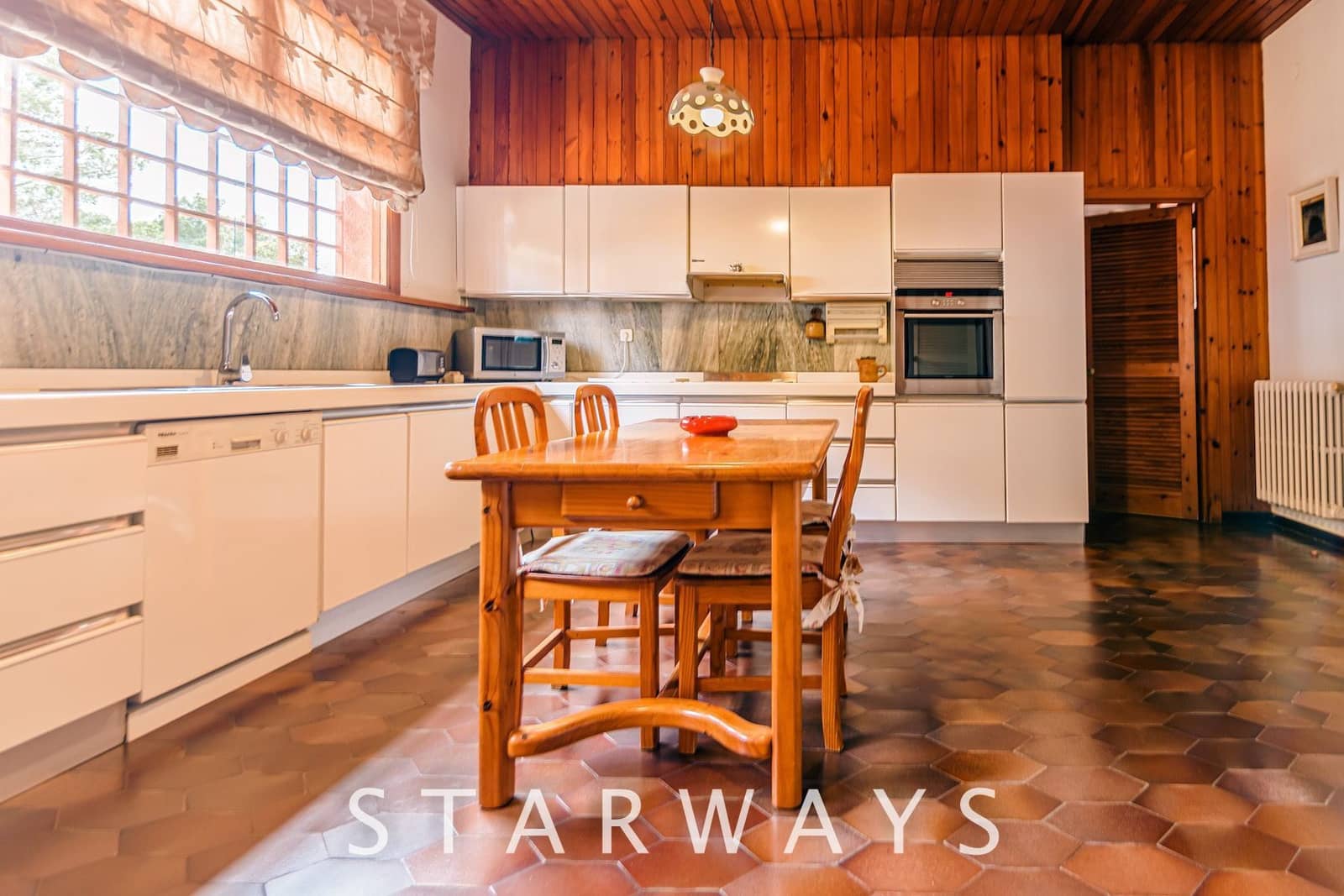 Chalet de 5 habitaciones en La Nucia en venta - 715.000 € (Ref: 7665375)