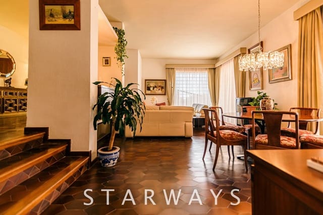 Chalet de 5 habitaciones en La Nucia en venta - 715.000 € (Ref: 7665375)