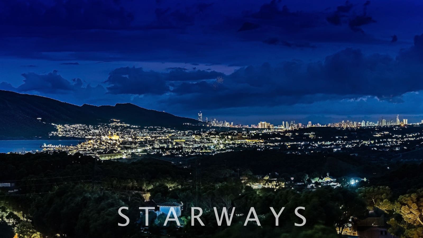 4 bedroom Villa for sale in Altea with pool garage - € 1,850,000 (Ref: 7665379)