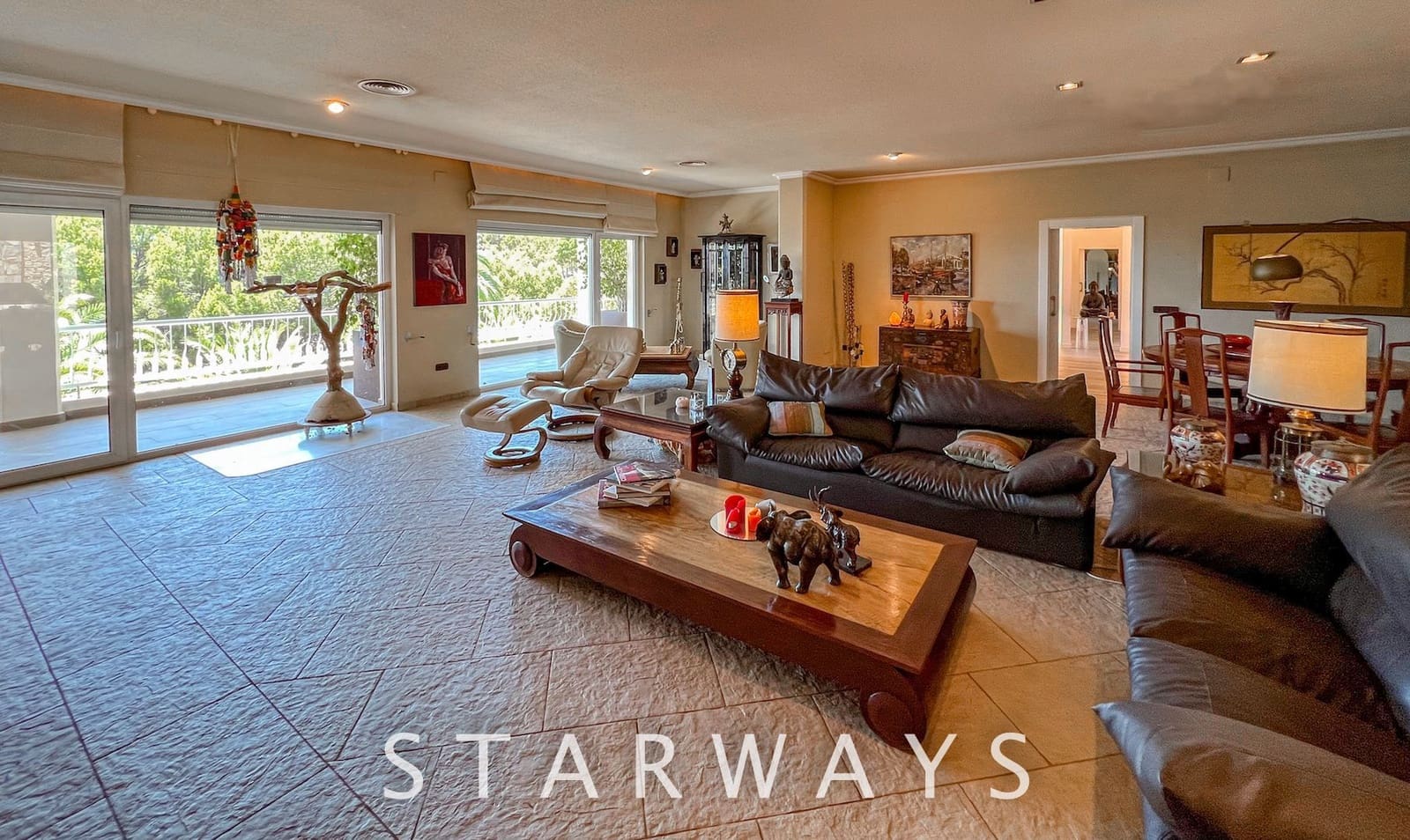 4 bedroom Villa for sale in Altea with pool garage - € 1,850,000 (Ref: 7665379)