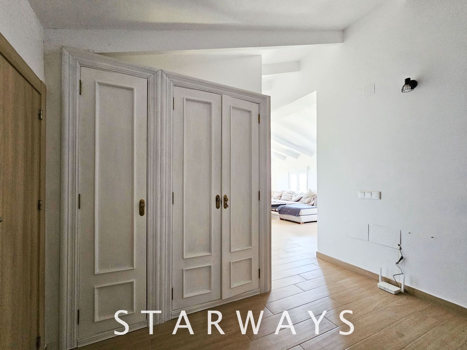 4 bedroom Villa for sale in La Nucia with garage - € 380,000 (Ref: 8255552)