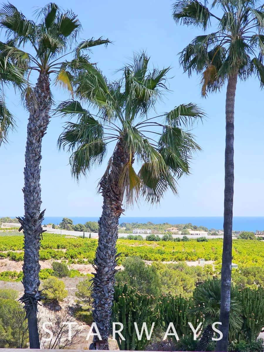 8 Zimmer Villa zu verkaufen in Alfaz del Pi / L'Alfas del Pi mit Pool Garage - 1.750.000 € (Ref: 8288970)