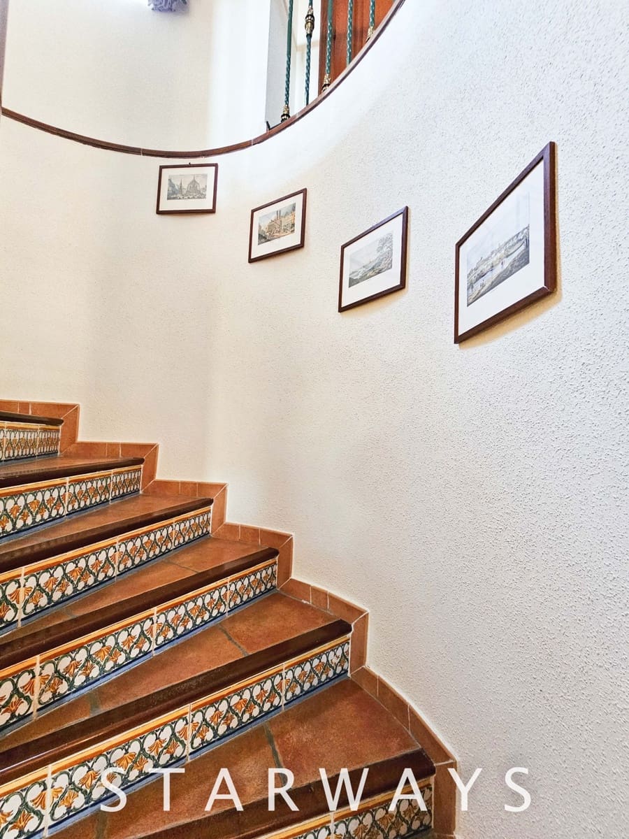 8 Zimmer Villa zu verkaufen in Alfaz del Pi / L'Alfas del Pi mit Pool Garage - 1.750.000 € (Ref: 8288970)