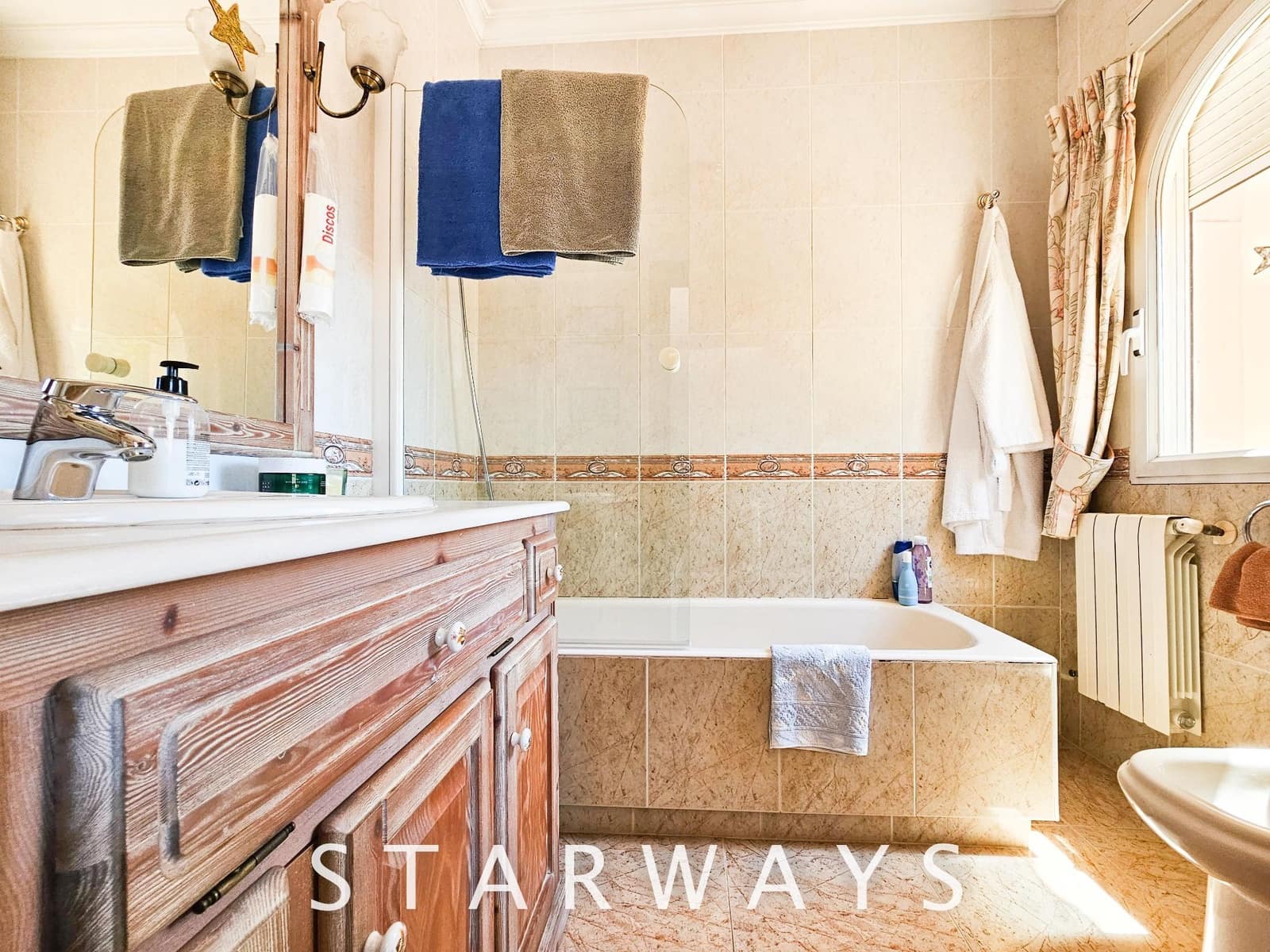 8 Zimmer Villa zu verkaufen in Alfaz del Pi / L'Alfas del Pi mit Pool Garage - 1.750.000 € (Ref: 8288970)