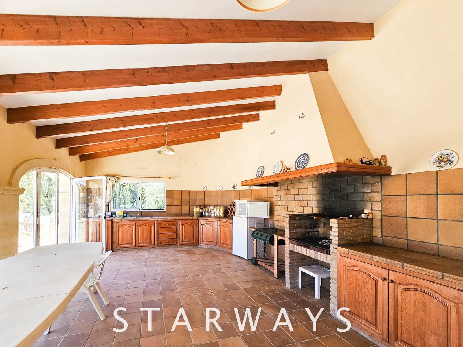 8 Zimmer Villa zu verkaufen in Alfaz del Pi / L'Alfas del Pi mit Pool Garage - 1.750.000 € (Ref: 8288970)