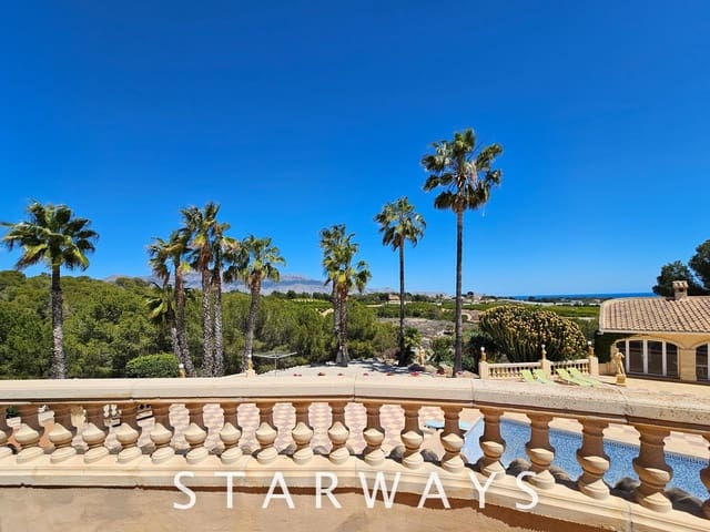 Chalet de 8 habitaciones en Alfaz del Pi / L'Alfàs del Pi en venta con piscina garaje - 1.750.000 € (Ref: 8288970)