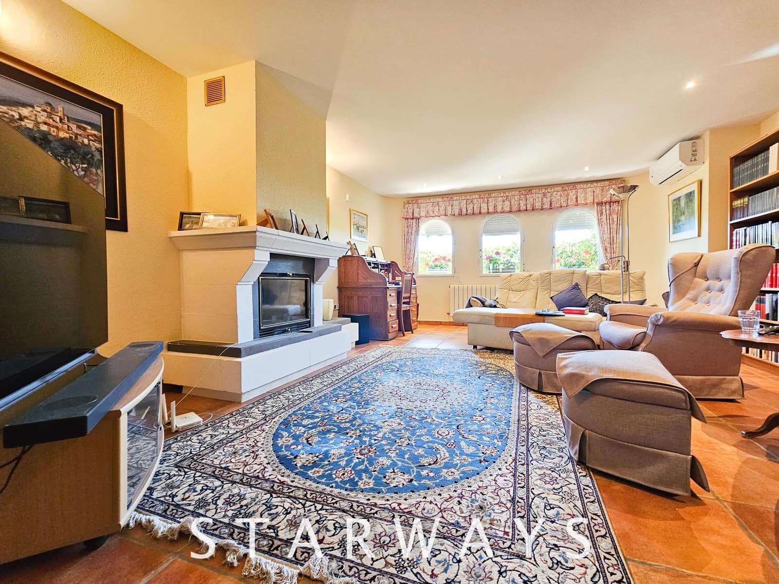 8 Zimmer Villa zu verkaufen in Alfaz del Pi / L'Alfas del Pi mit Pool Garage - 1.750.000 € (Ref: 8288970)