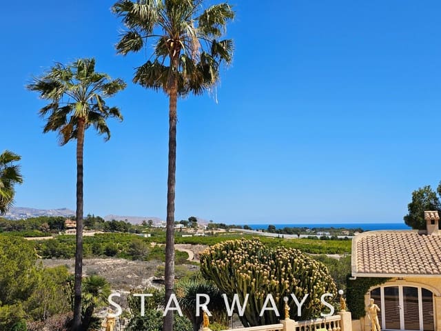 Chalet de 8 habitaciones en Alfaz del Pi / L'Alfàs del Pi en venta con piscina garaje - 1.750.000 € (Ref: 8288970)