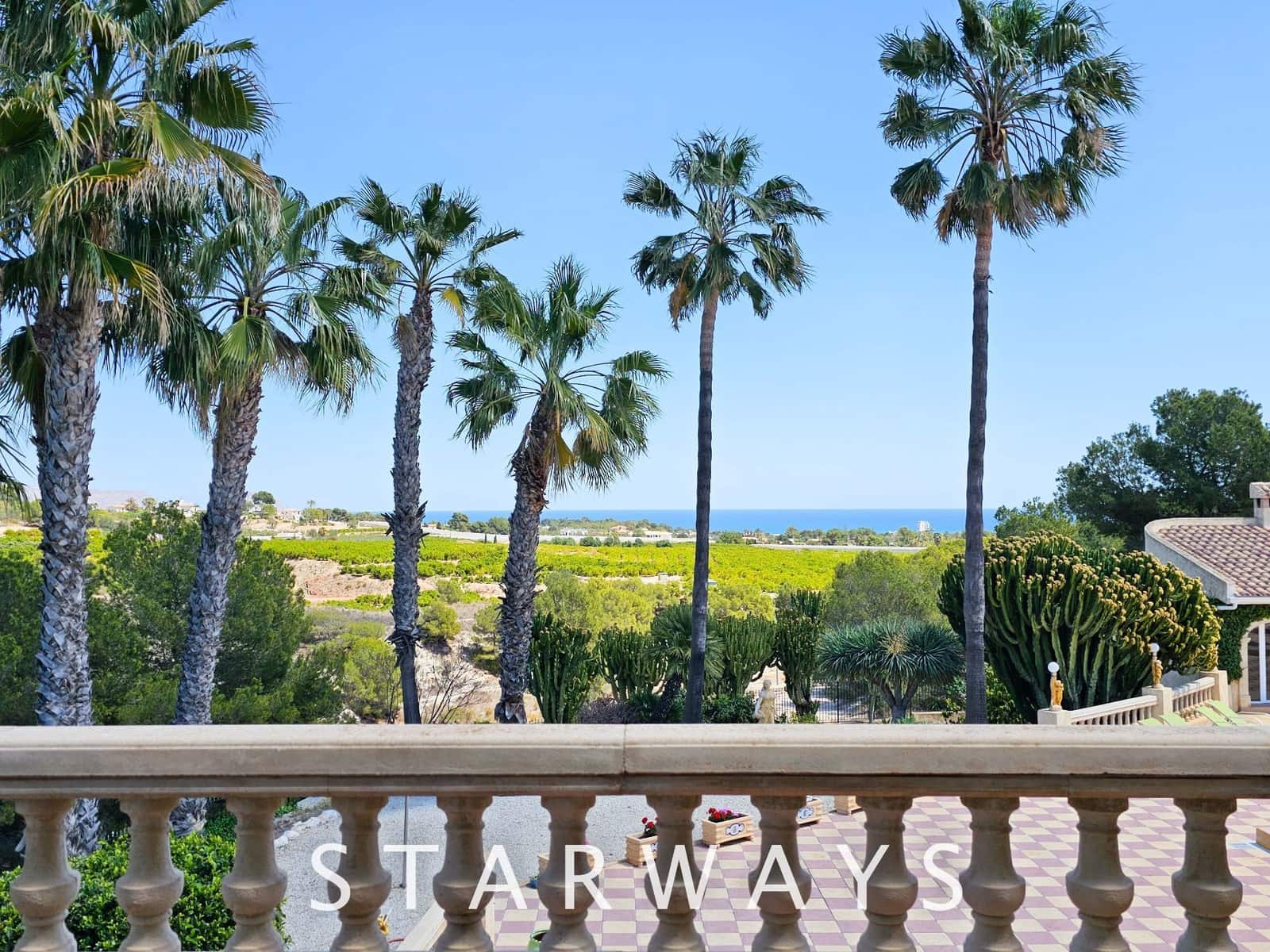 8 Zimmer Villa zu verkaufen in Alfaz del Pi / L'Alfas del Pi mit Pool Garage - 1.750.000 € (Ref: 8288970)