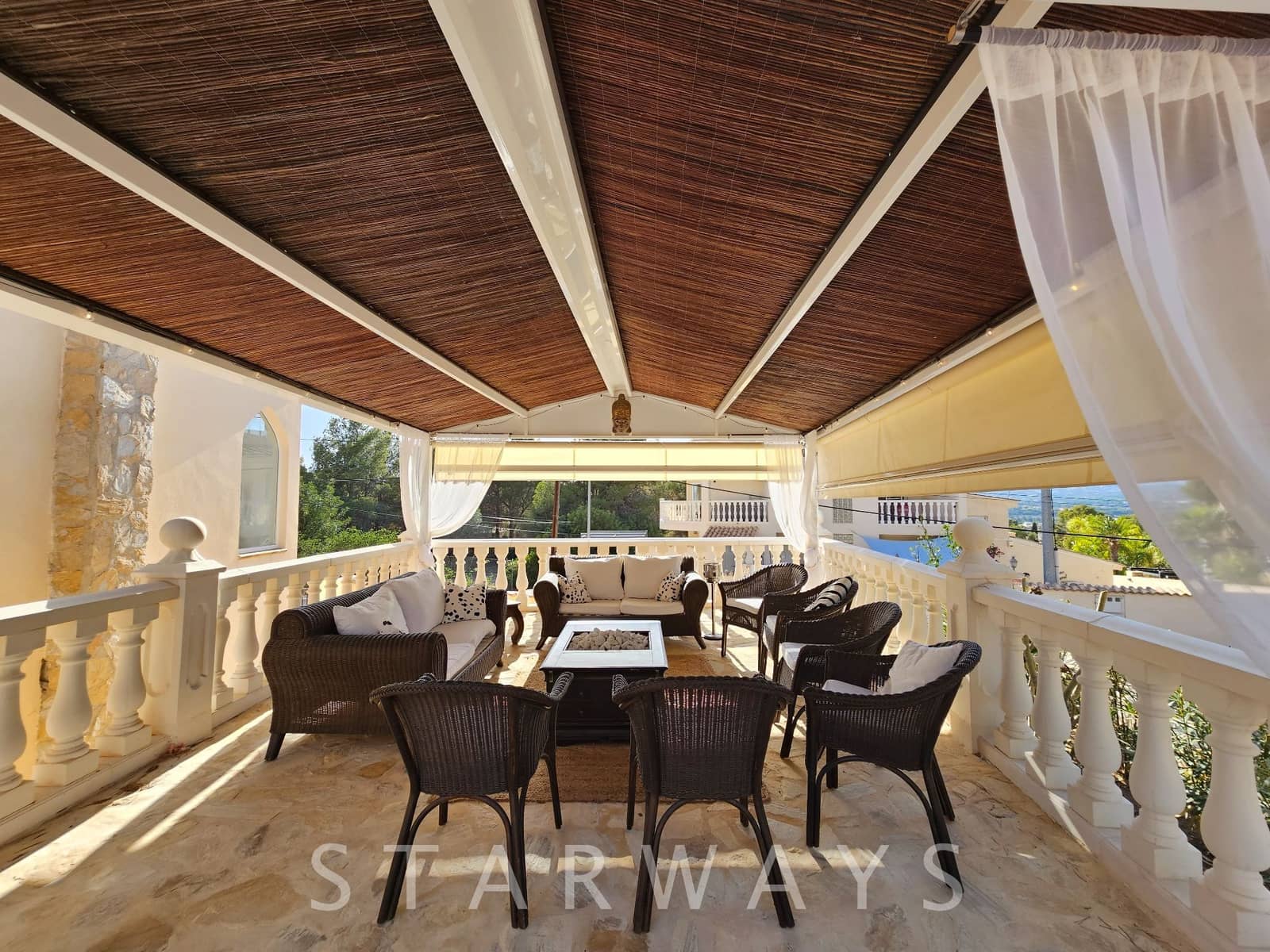 3 Zimmer Villa zu verkaufen in Alfaz del Pi / L'Alfas del Pi mit Pool Garage - 795.000 € (Ref: 8324450)