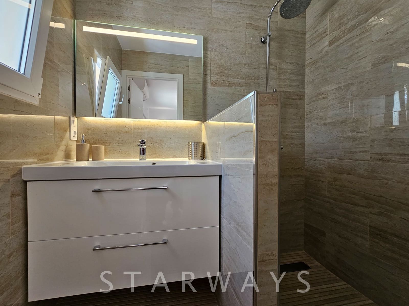 3 Zimmer Villa zu verkaufen in Alfaz del Pi / L'Alfas del Pi mit Pool Garage - 795.000 € (Ref: 8324450)