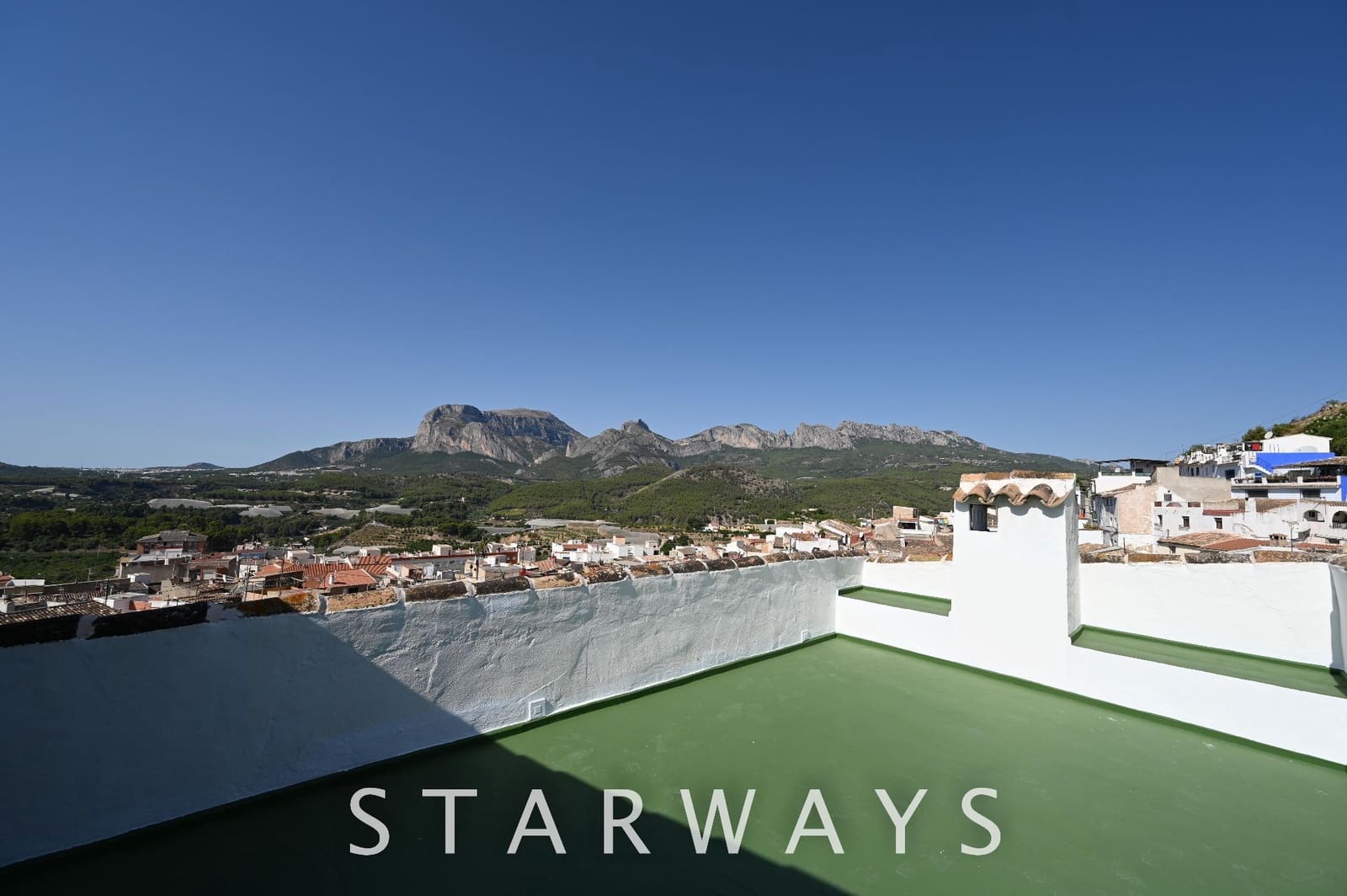 5 soveværelse Villa til salg i Callosa d'En Sarria - € 399.000 (Ref: 8551961)