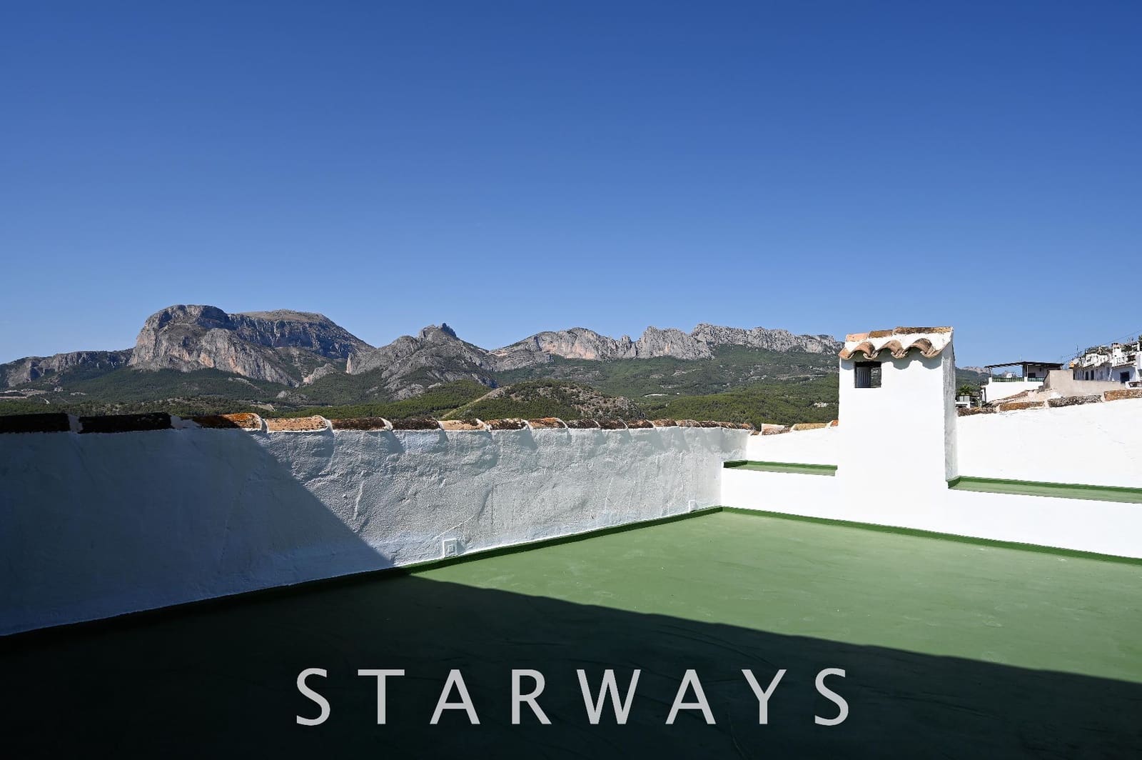 5 soveværelse Villa til salg i Callosa d'En Sarria - € 399.000 (Ref: 8551961)