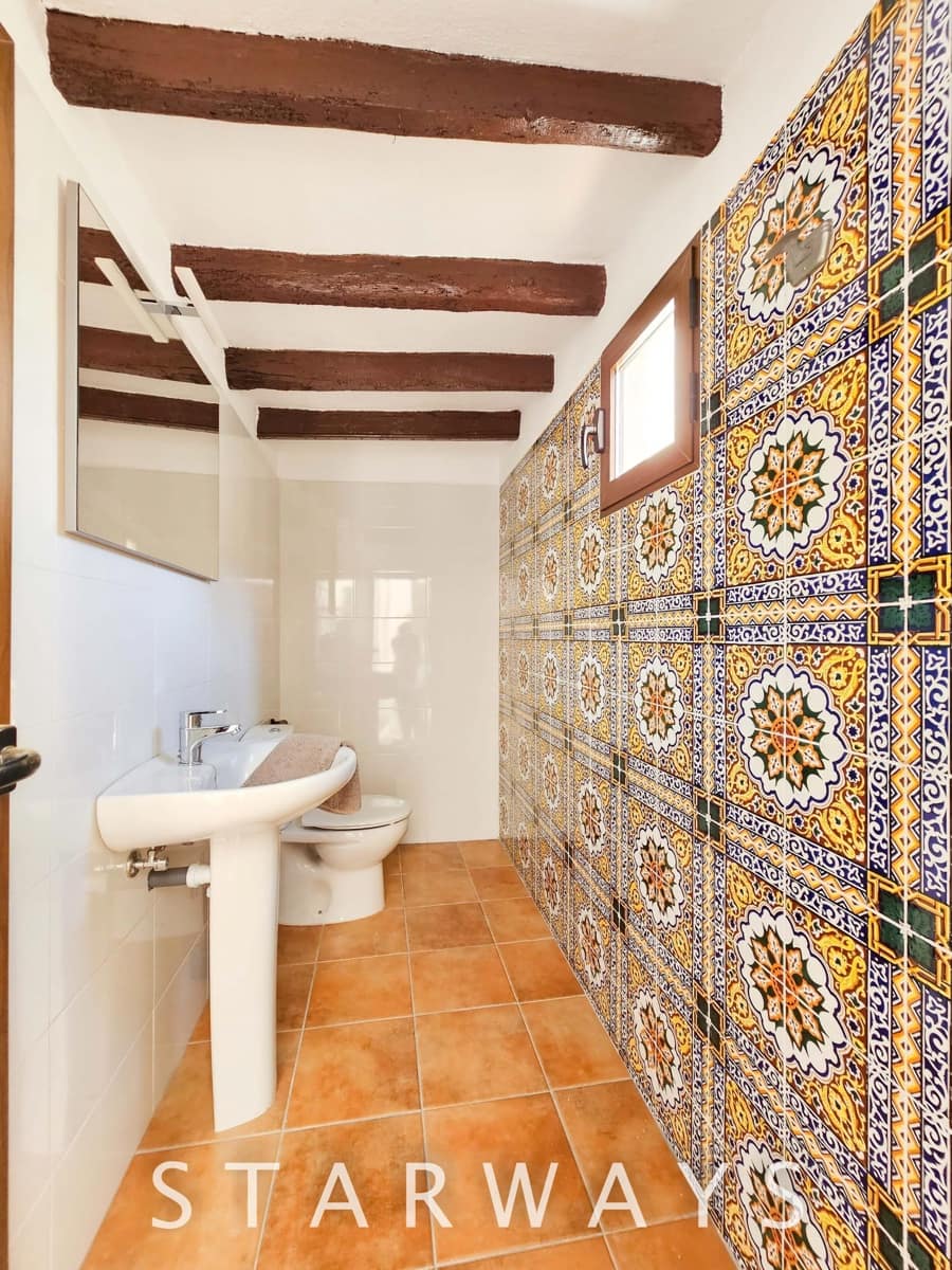 5 soveværelse Villa til salg i Callosa d'En Sarria - € 399.000 (Ref: 8551961)