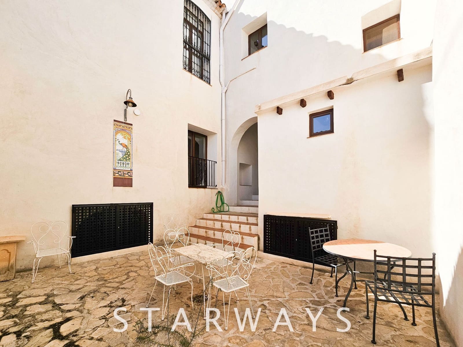 5 soveværelse Villa til salg i Callosa d'En Sarria - € 399.000 (Ref: 8551961)