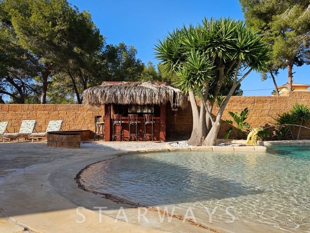 3 bedroom Villa for sale in Alfaz del Pi / L'Alfàs del Pi with pool garage - € 795,000 (Ref: 8594861)