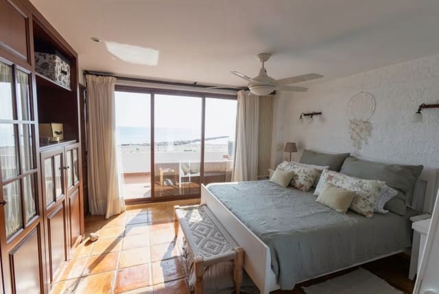 Apartamento de 4 habitaciones en Altea en venta con piscina garaje - 895.000 € (Ref: 8692428)