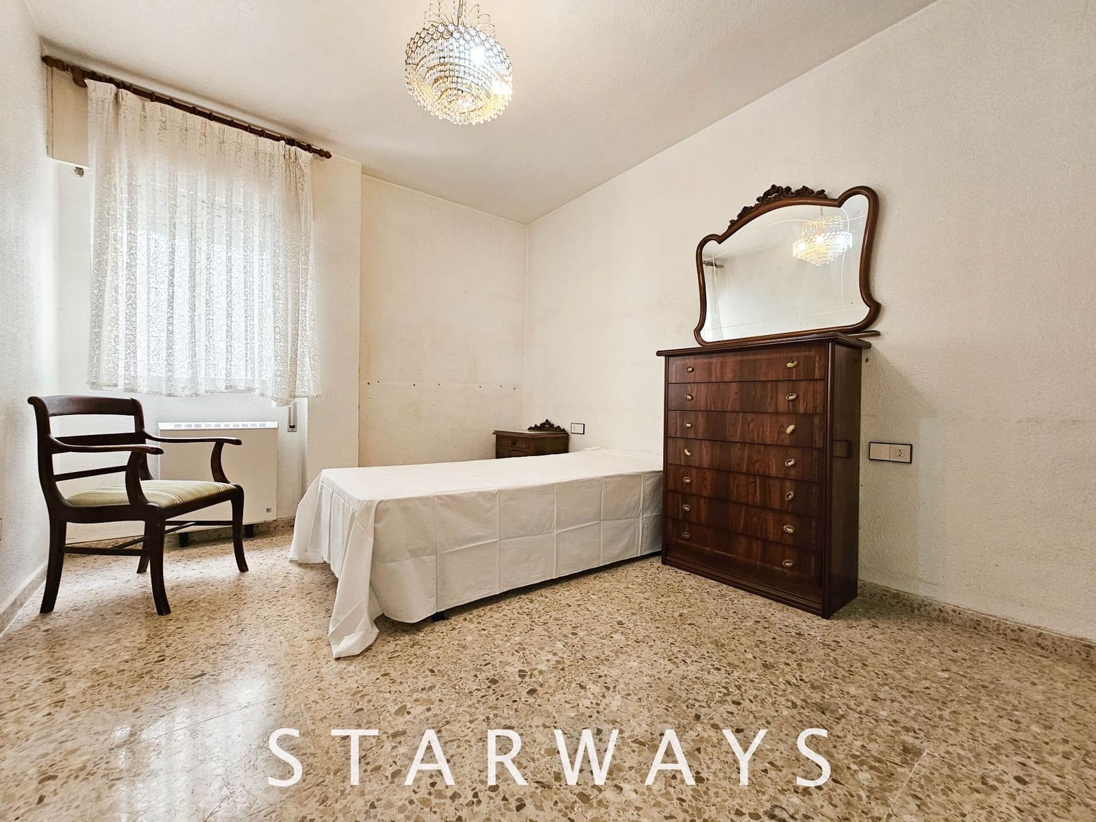 3 bedroom Apartment for sale in Benidorm with garage - € 299,000 (Ref: 8697826)