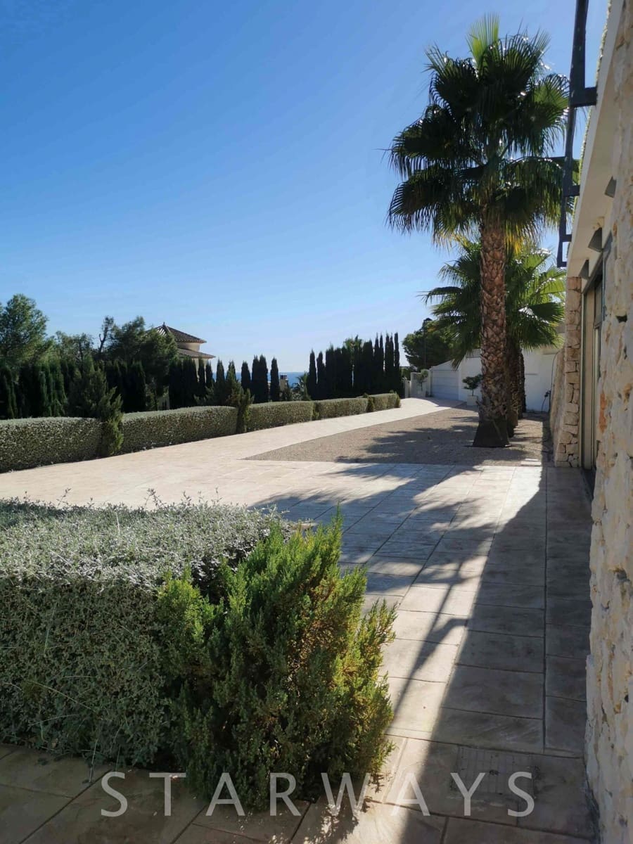 5 soverom Villa til salgs i Altea la Vella med svømmebasseng garasje - € 1 100 000 (Ref: 8721866)