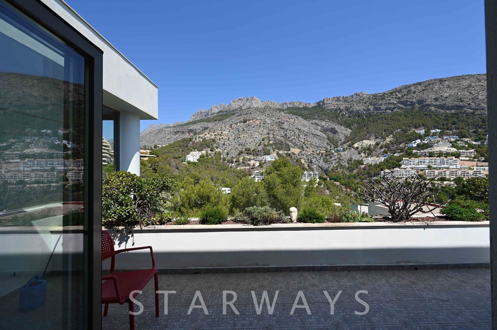 Chalet de 4 habitaciones en Altea en venta con piscina garaje - 1.200.000 € (Ref: 8842862)