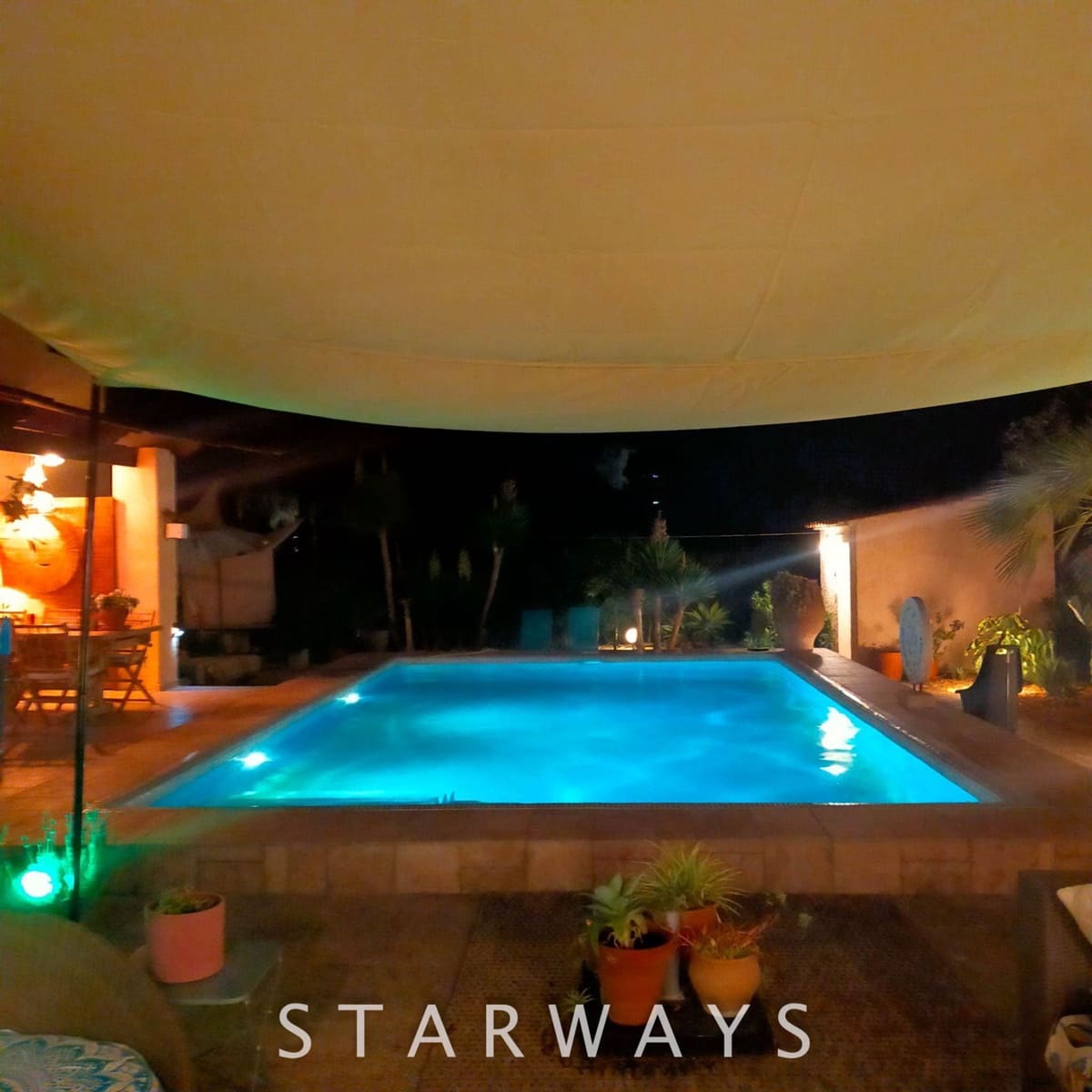 7 Zimmer Villa zu verkaufen in Altea mit Pool Garage - 765.000 € (Ref: 8912632)