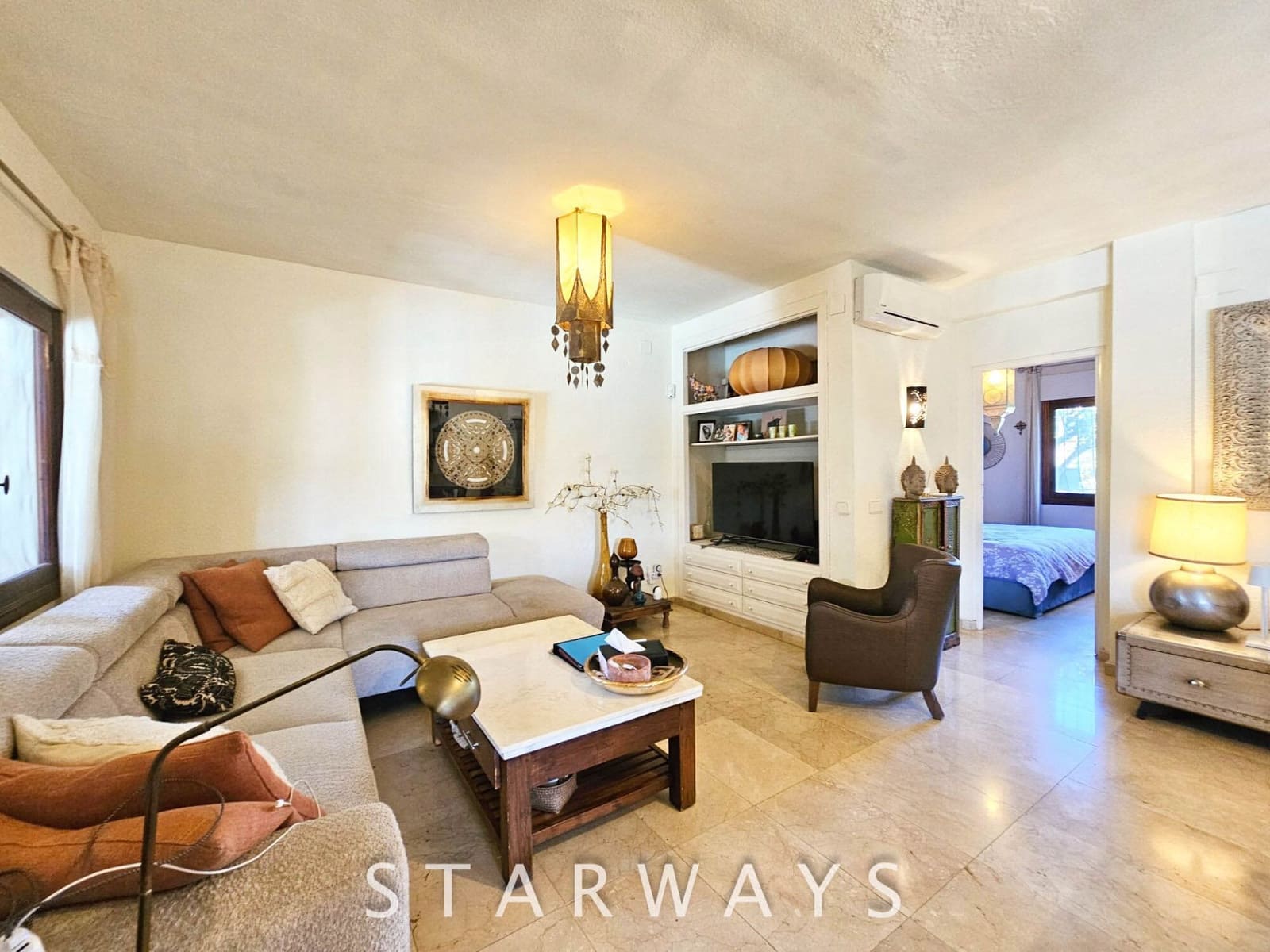 7 Zimmer Villa zu verkaufen in Altea mit Pool Garage - 765.000 € (Ref: 8912632)