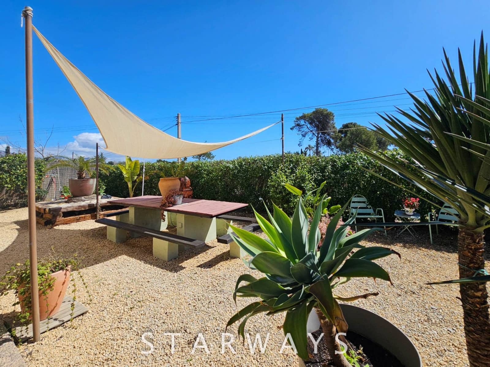 7 Zimmer Villa zu verkaufen in Altea mit Pool Garage - 765.000 € (Ref: 8912632)