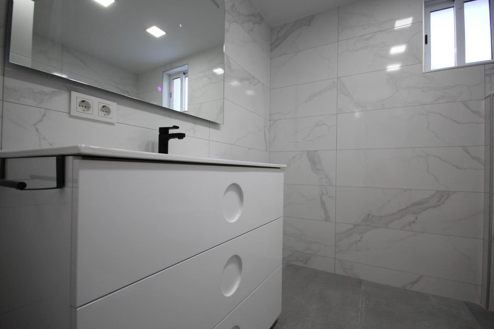 5 soveværelse Villa til salg i La Nucia med swimmingpool - € 1.155.000 (Ref: 9019854)