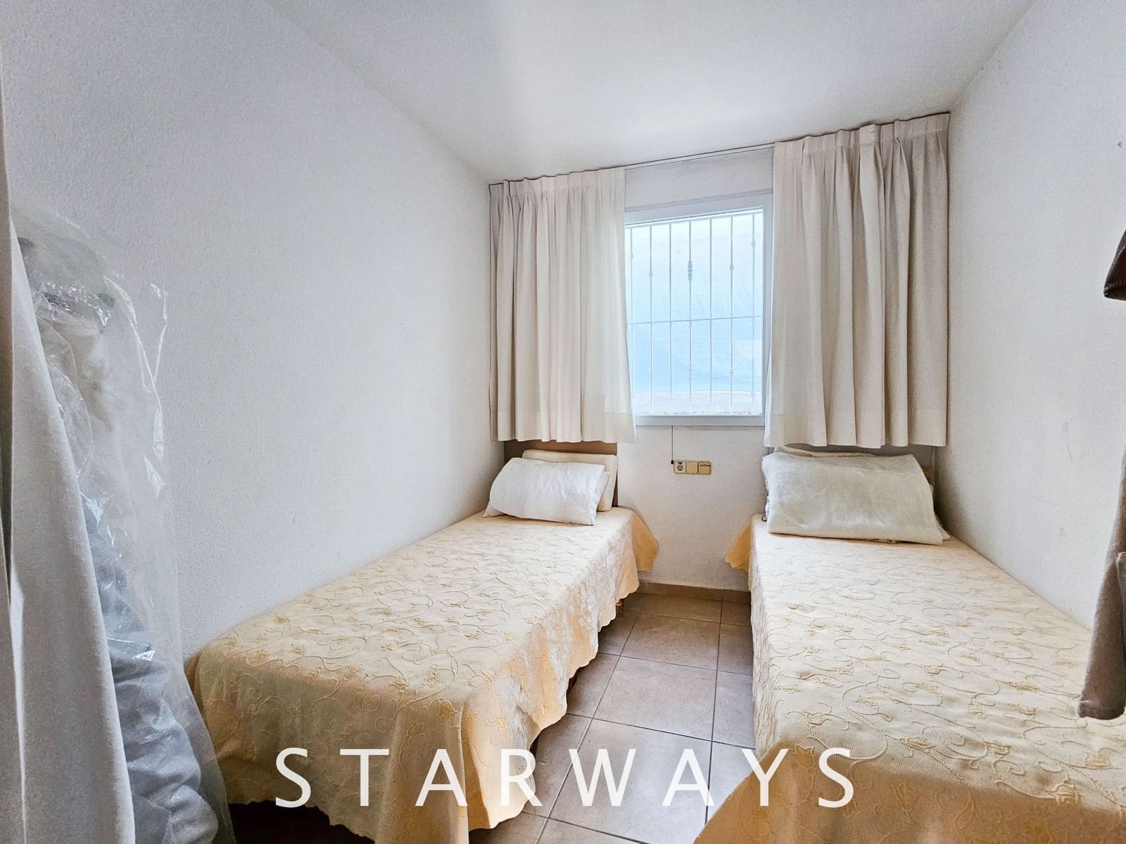 5 Zimmer Villa zu verkaufen in La Nucia mit Garage - 595.000 € (Ref: 9019855)