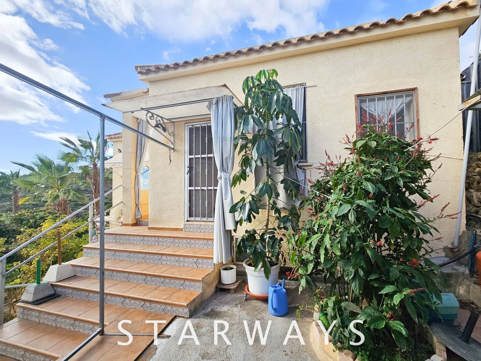 5 Zimmer Villa zu verkaufen in La Nucia mit Garage - 595.000 € (Ref: 9019855)