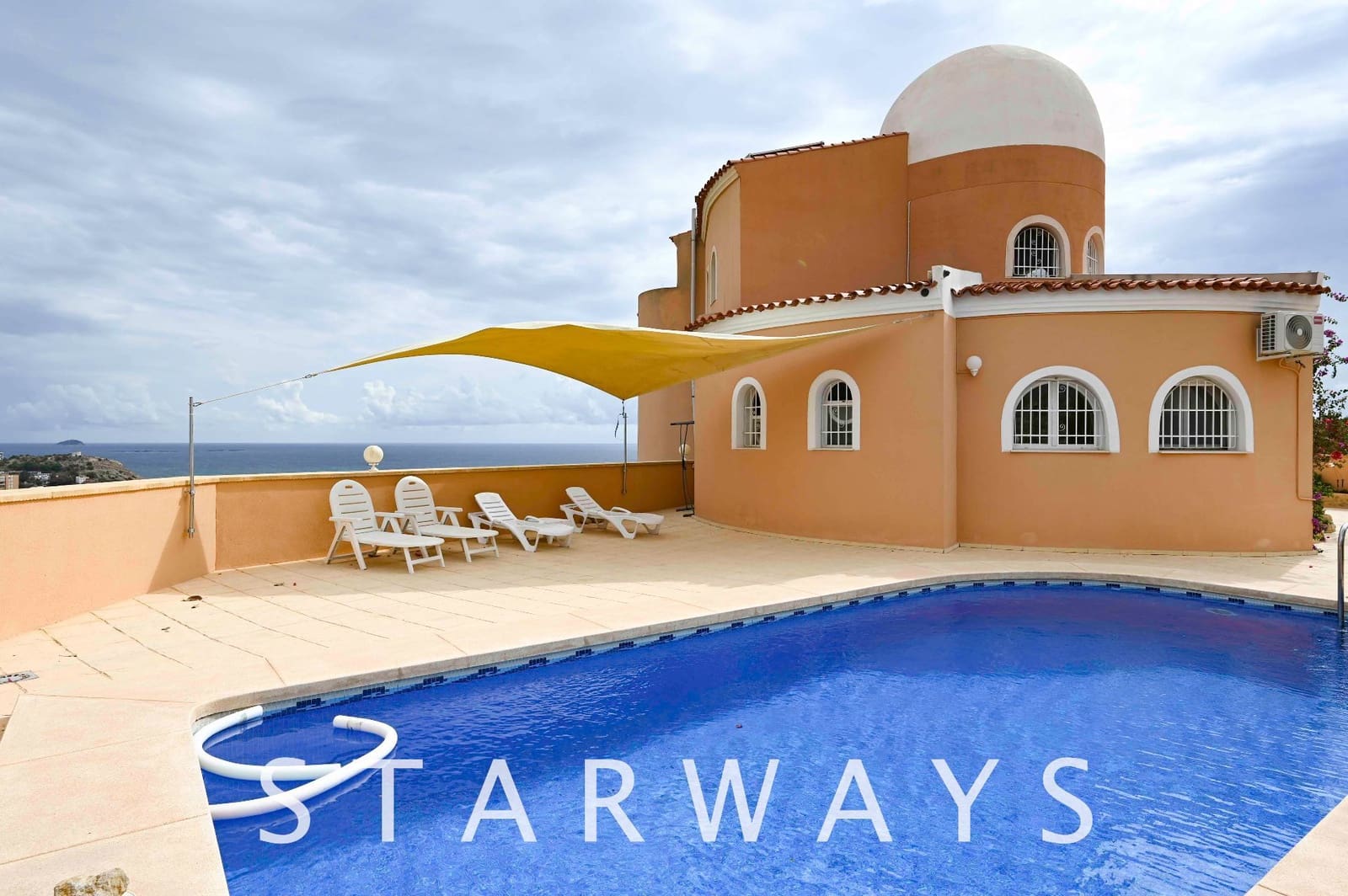 3 soveværelse Villa til salg i La Villajoyosa / Vila Joiosa med swimmingpool garage - € 649.000 (Ref: 9031488)