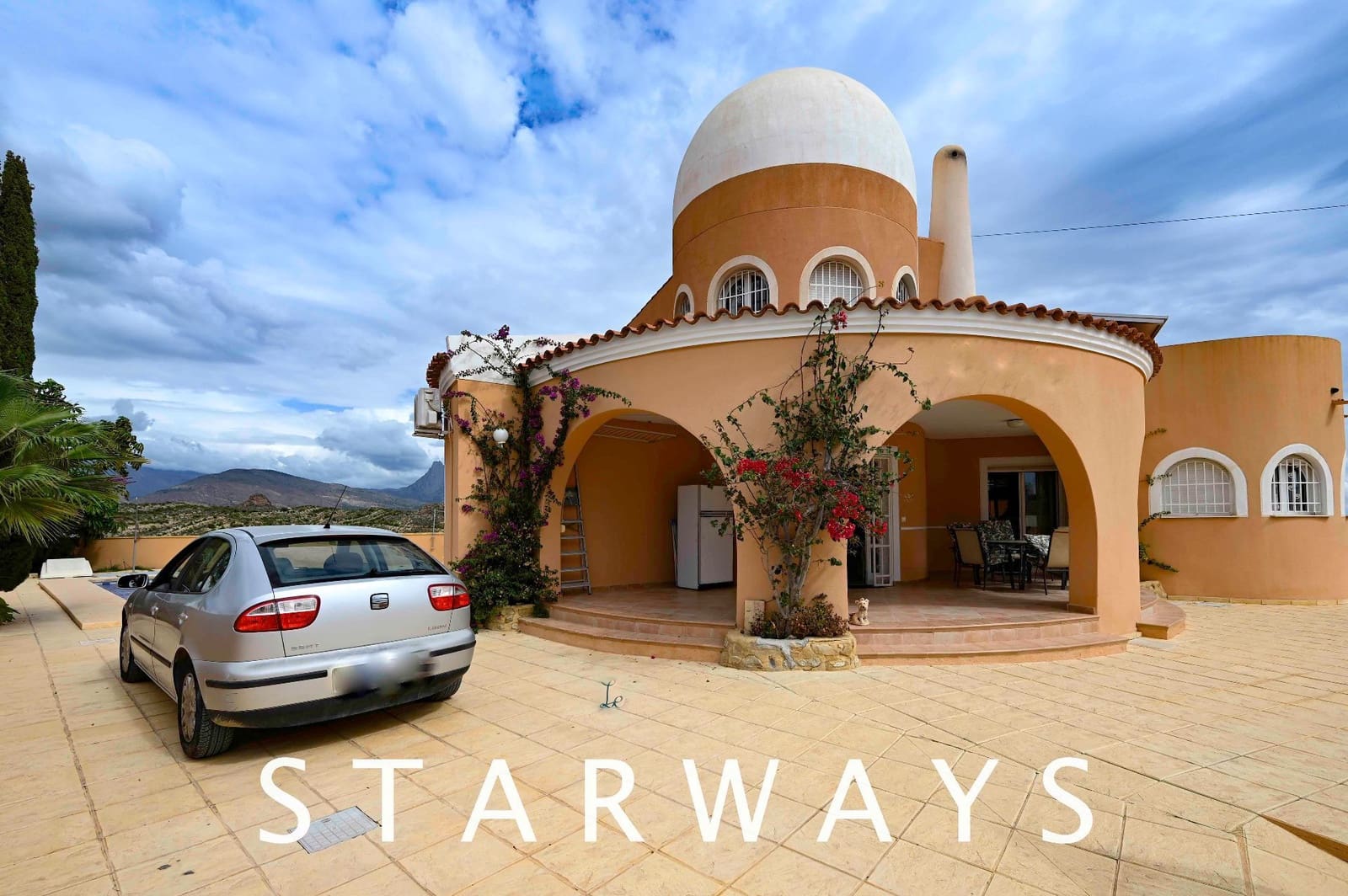 3 soveværelse Villa til salg i La Villajoyosa / Vila Joiosa med swimmingpool garage - € 649.000 (Ref: 9031488)