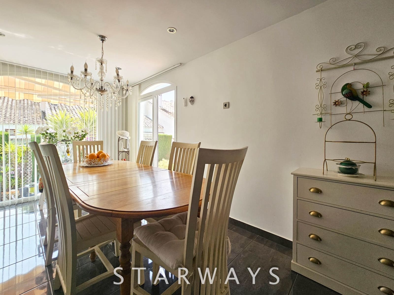 3 sovrum Semi-fristående Villa till salu i Alfaz del Pi / L'Alfas del Pi med pool garage - 375 000 € (Ref: 9037678)