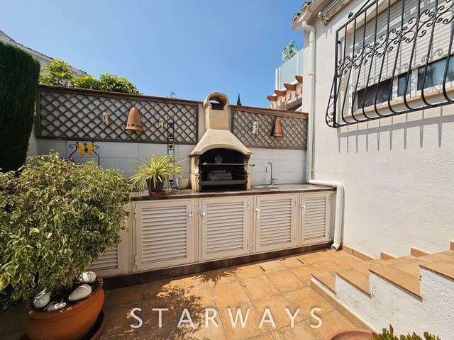 3 Zimmer Doppelhaus zu verkaufen in Alfaz del Pi / L'Alfàs del Pi mit Pool Garage - 375.000 € (Ref: 9037678)