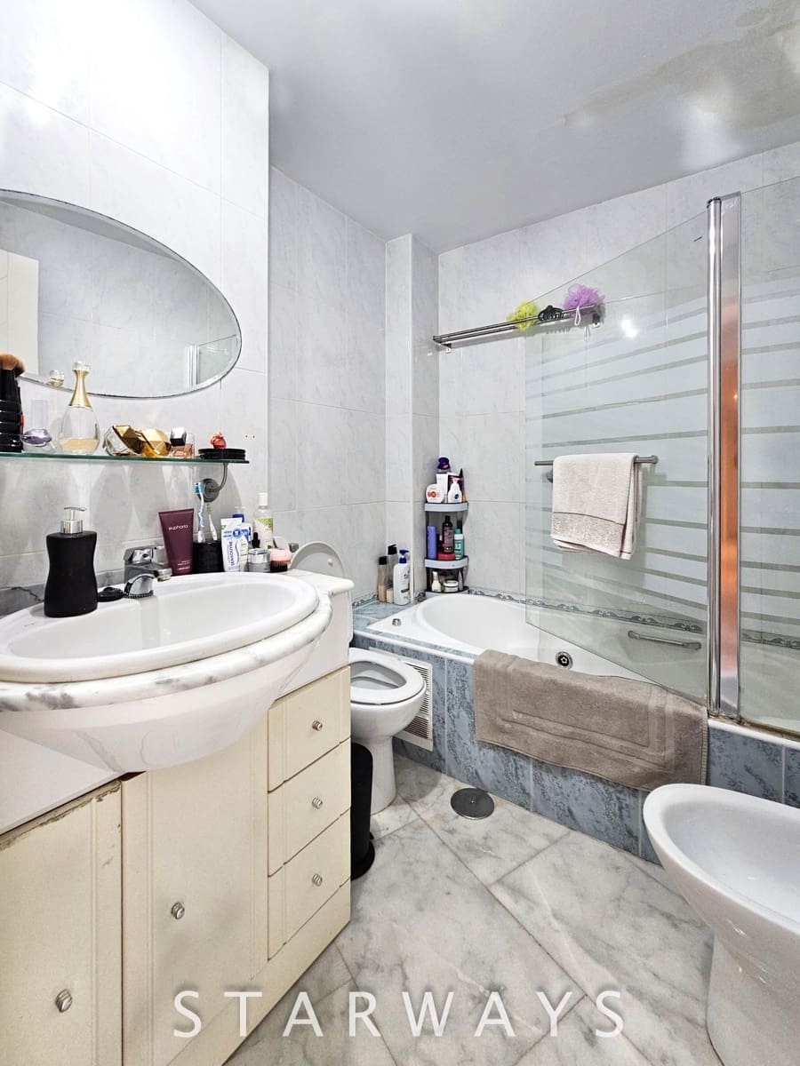 3 makuuhuone Kattohuoneisto myytävänä paikassa La Villajoyosa / Vila Joiosa mukana uima-altaan 
autotalli - 550 000 € (Ref: 9068523)