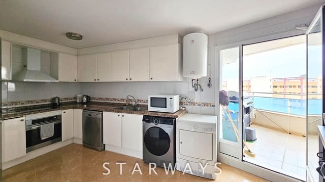 3 makuuhuone Kattohuoneisto myytävänä paikassa La Villajoyosa / Vila Joiosa mukana uima-altaan 
autotalli - 550 000 € (Ref: 9068523)