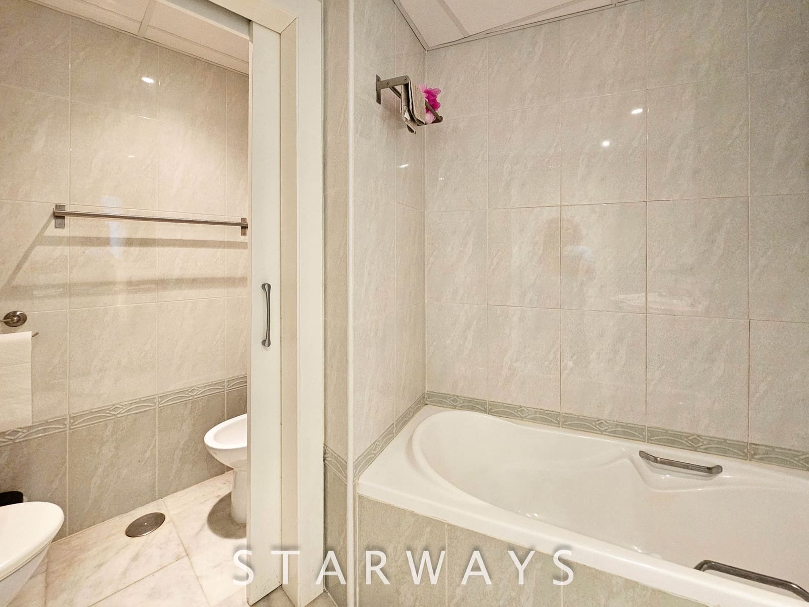 3 makuuhuone Kattohuoneisto myytävänä paikassa La Villajoyosa / Vila Joiosa mukana uima-altaan 
autotalli - 550 000 € (Ref: 9068523)