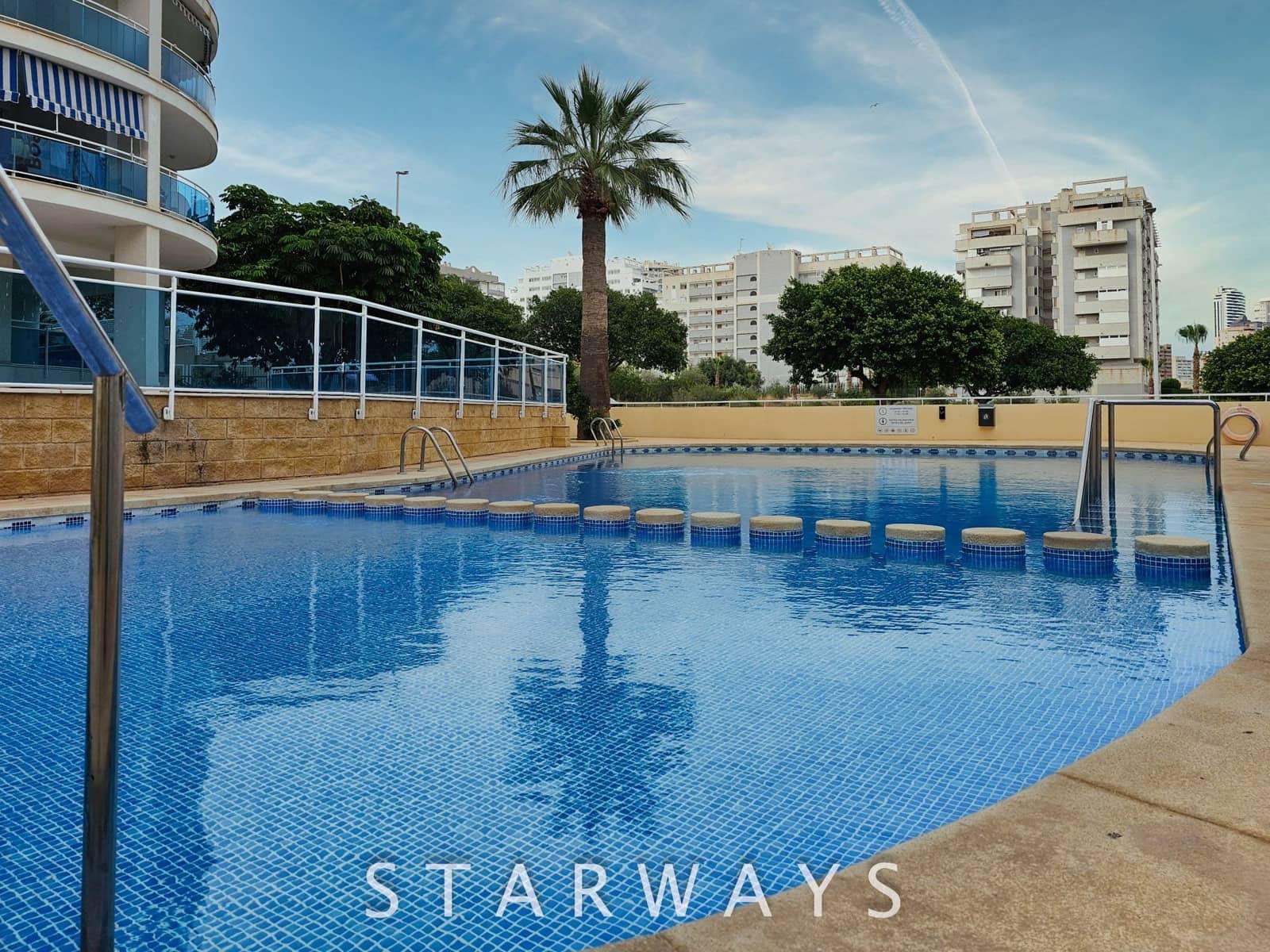 3 makuuhuone Kattohuoneisto myytävänä paikassa La Villajoyosa / Vila Joiosa mukana uima-altaan 
autotalli - 550 000 € (Ref: 9068523)