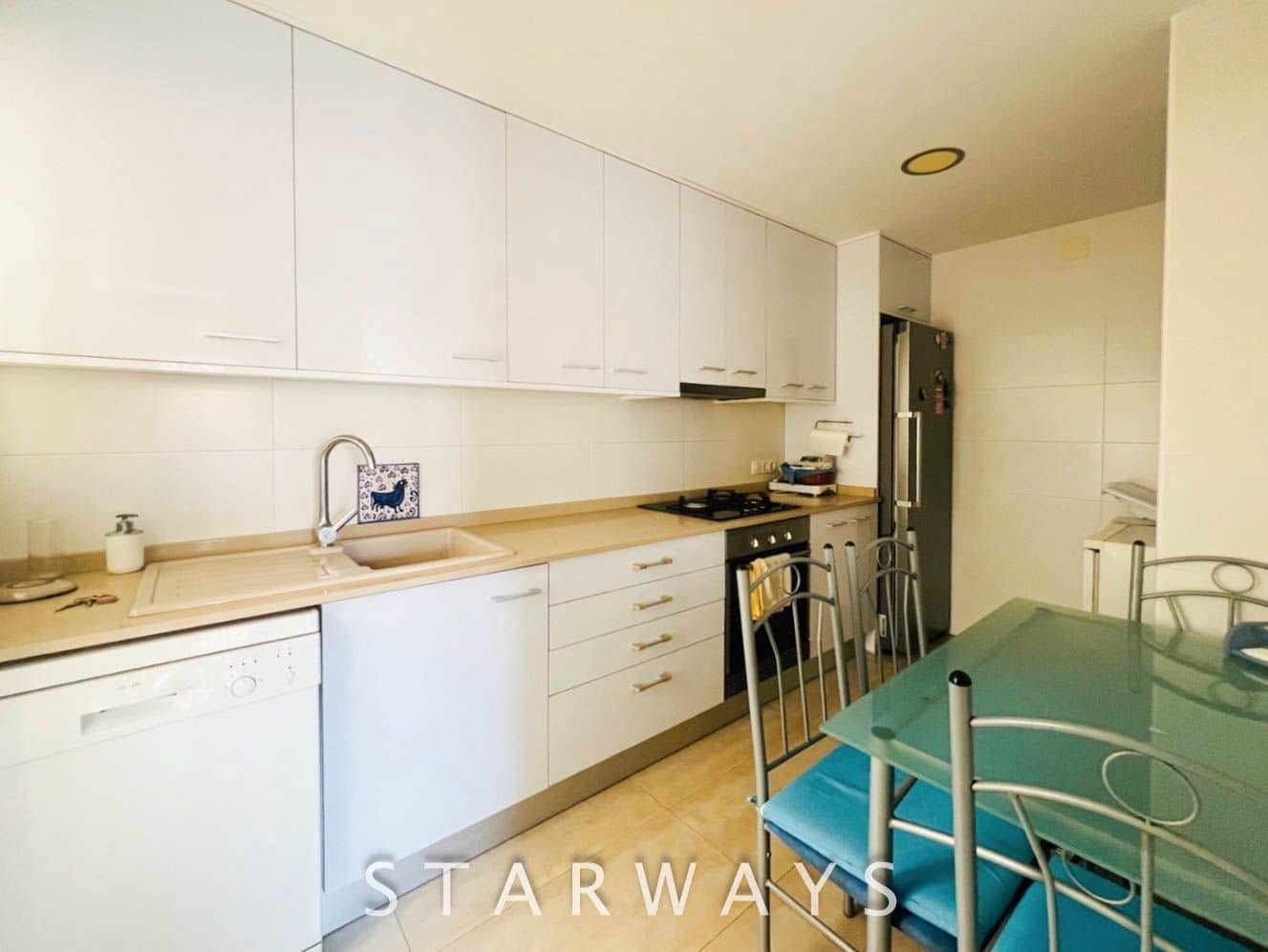 Apartamento de 4 habitaciones en Altea en venta con piscina garaje - 380.000 € (Ref: 9127973)