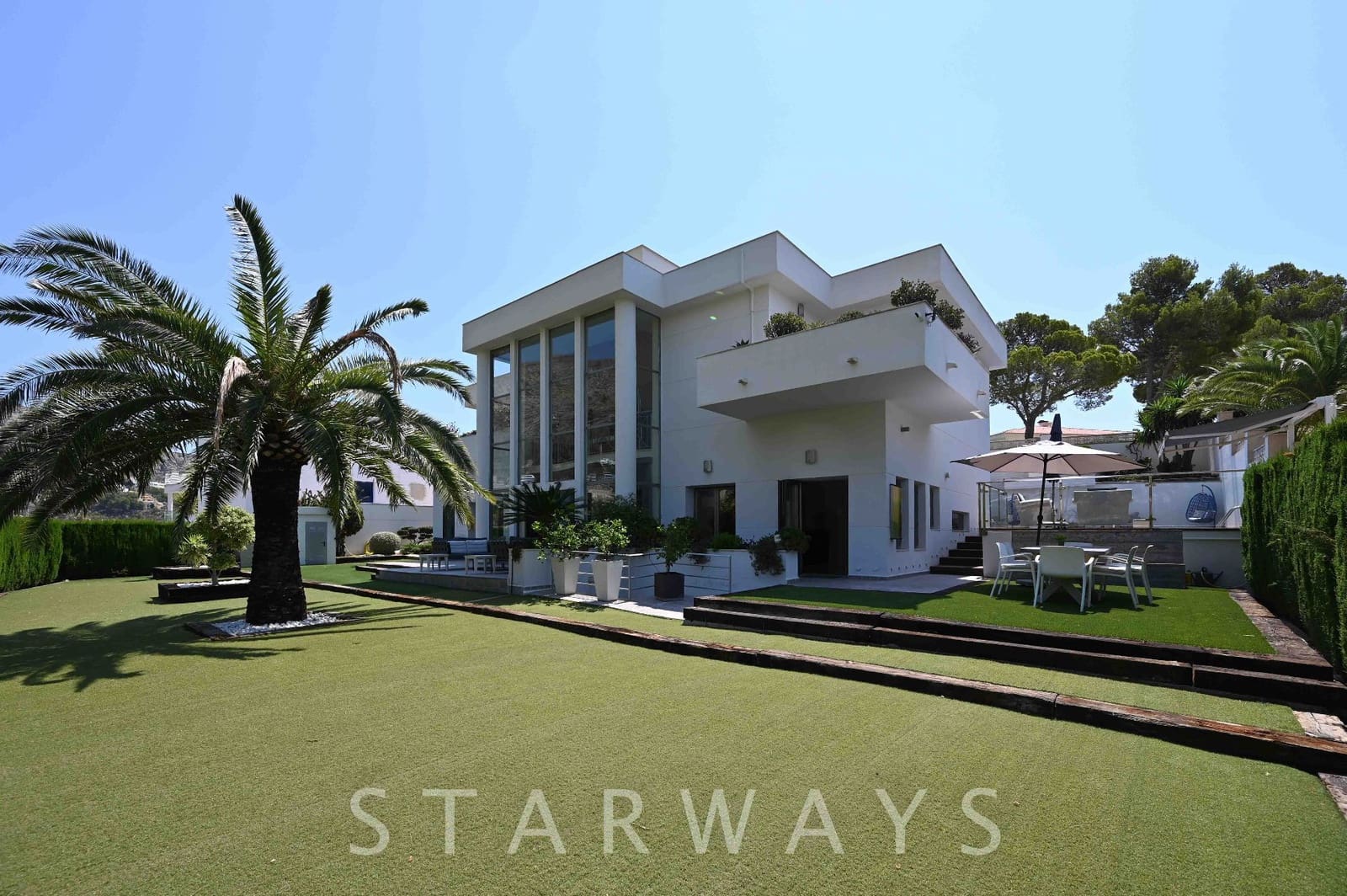 4 Zimmer Villa zu verkaufen in Altea mit Pool Garage - 1.200.000 € (Ref: 9130266)